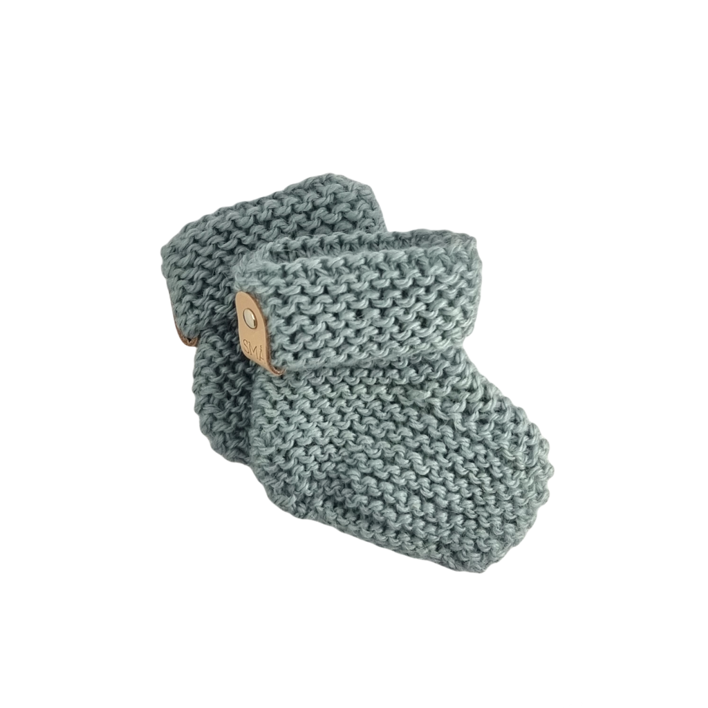 HANDKNITTED BABY SOCKS - GIFT BOX