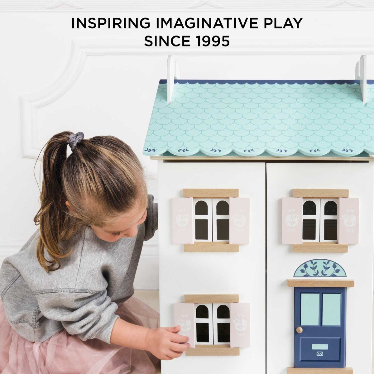 Bluebelle Wooden Dolls House