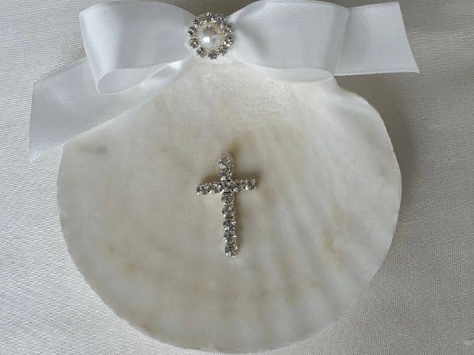 Baptismal Shell W/ Cry. Cross