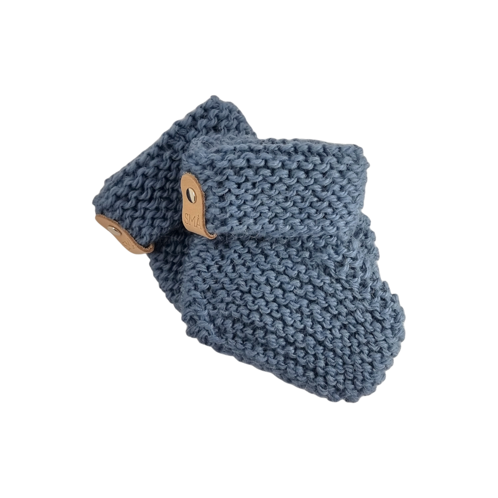 HANDKNITTED BABY SOCKS - GIFT BOX