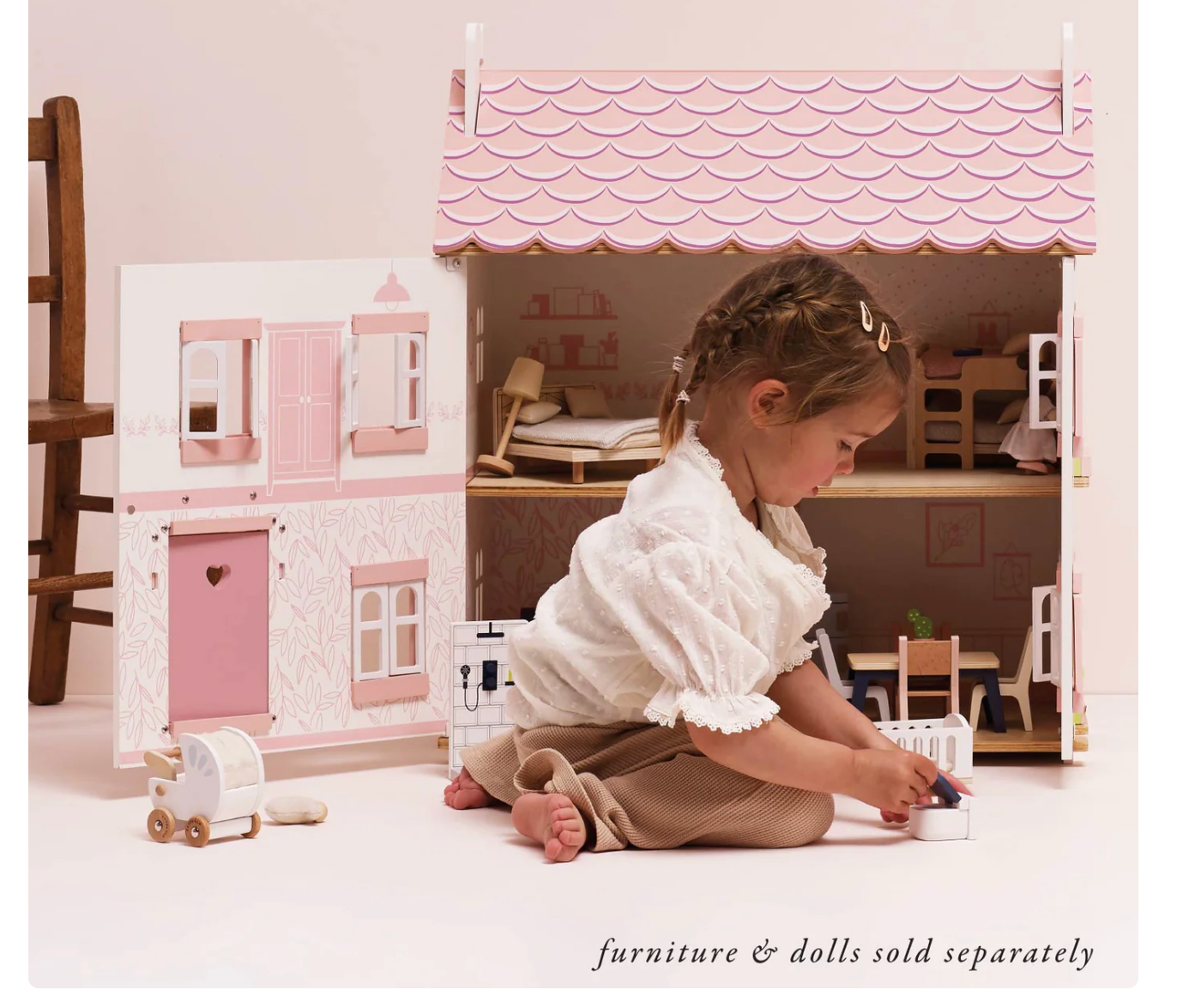 Wooden Doll House- Sophie's