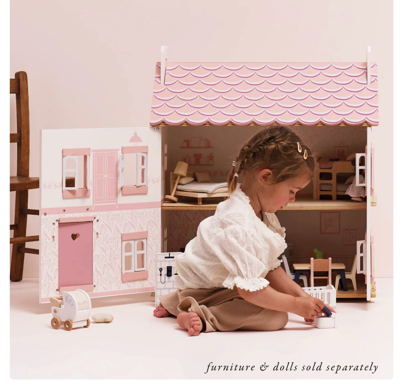 Wooden Doll House- Sophie's